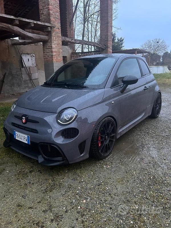Usata Abarth 595 Turismo 165 CV (121 kW) 2018 Grigio Utilitaria