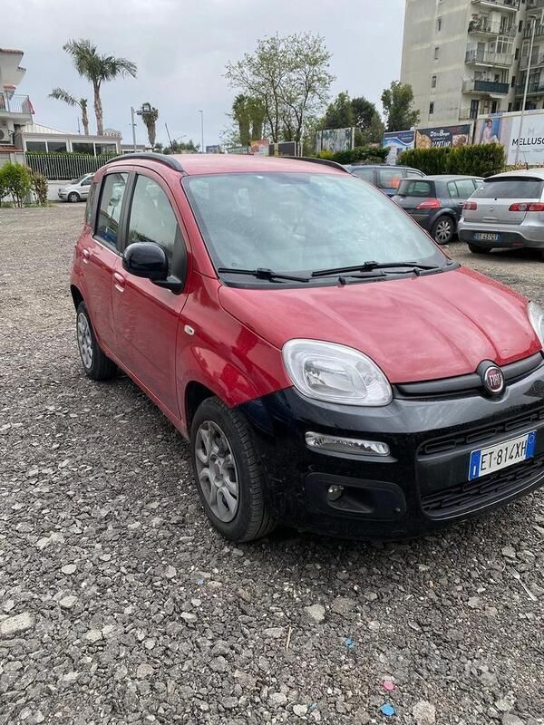 Usata Fiat Panda 85 CV (62 kW) 2013 Rosso Utilitaria