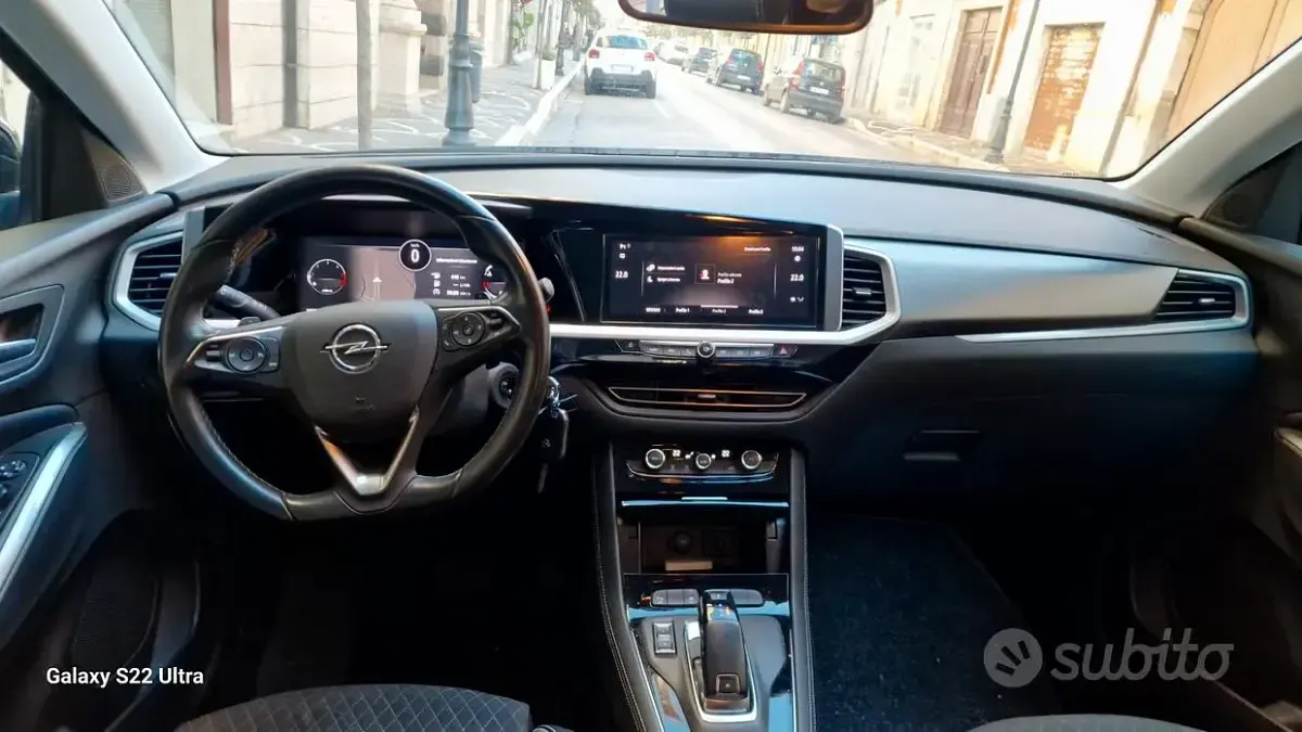 Usata Opel Grandland X 130 CV (95 kW) 2022 Nero SUV