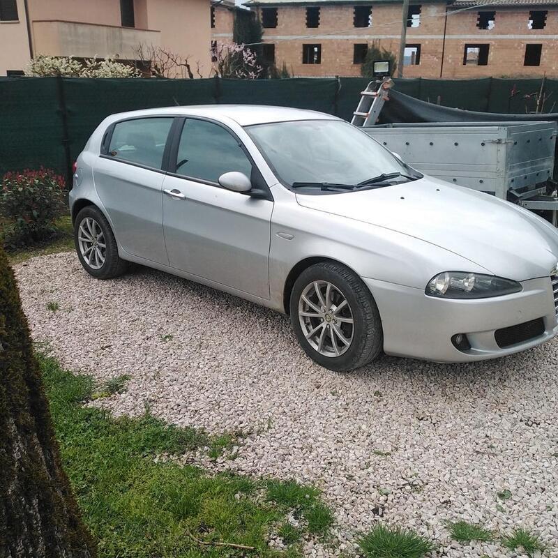 Usato 2004 Alfa Romeo 147 1.6 LPG_Hybrid (2.590 €)