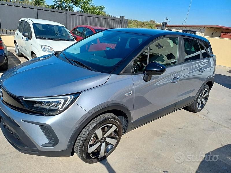 Usata Opel Crossland X 120 CV (88 kW) 2022 Grigio SUV
