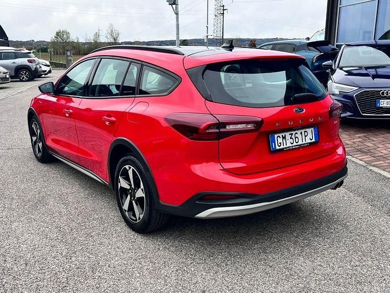 Usata Ford Focus Active 125 CV (91 kW) 2023 Rosso Station wagon