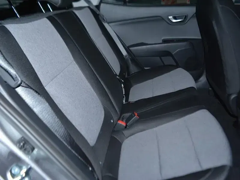 Nuova Kia Stonic Style 115 CV (84 kW) 2026 Grigio SUV