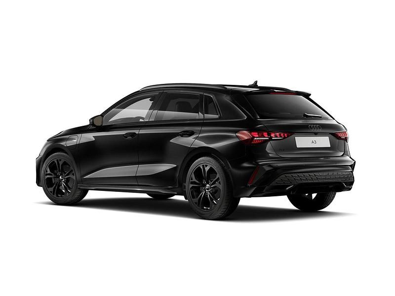 Nuova Audi A3 Sportback e-tron S-Line 204 CV (150 kW) 2026 Nero Utilitaria