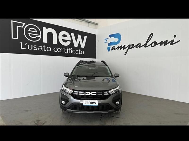 Usata Dacia Jogger Expression 140 CV (102 kW) 2025 Grigio scuro Monovolume