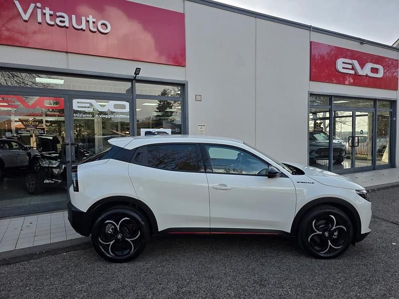 Usata Alfa Romeo GT Junior Edizione Speciale 135 CV (99 kW) 2024 Bianco Station wagon