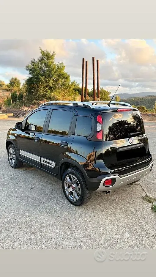 Usata Fiat Panda Cross Cross 95 CV (69 kW) 2018 Nero Utilitaria