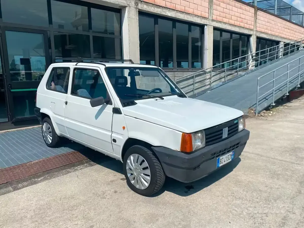 Usata Fiat Panda Young 54 CV (39 kW) 2002 Berlina