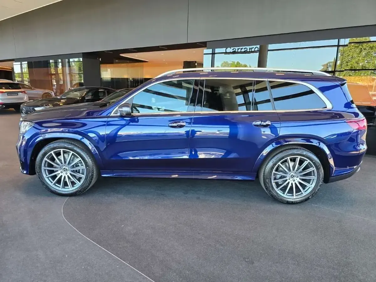 Nuova Mercedes GLS450 367 CV (269 kW) 2026 Mystic blue designo SUV