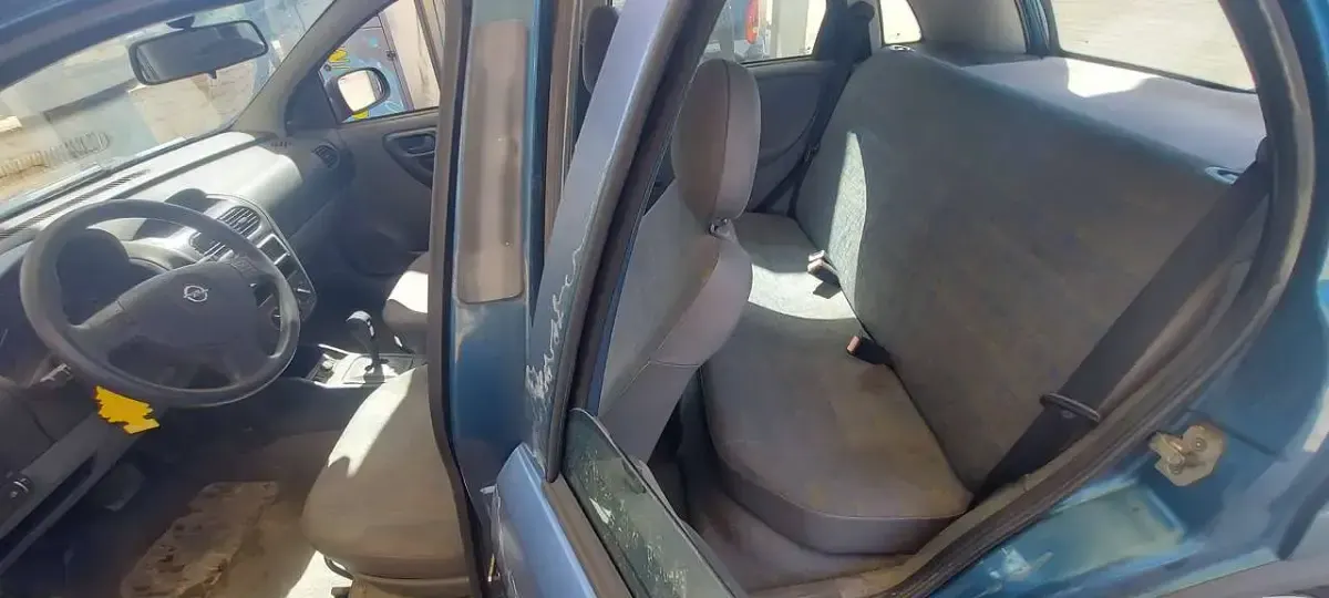 Usata Opel Corsa 60 CV (44 kW) 2002 Other Utilitaria