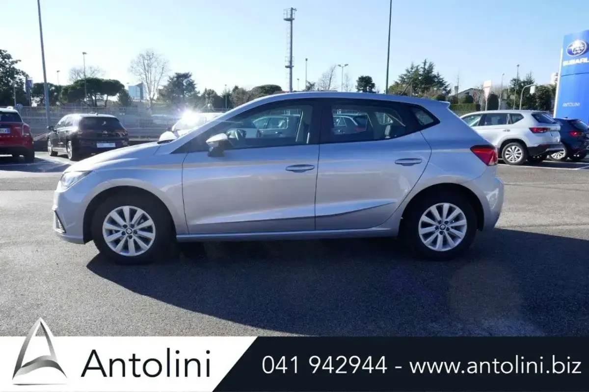 Usata Seat Ibiza Style 80 CV (58 kW) 2019 Argento Utilitaria