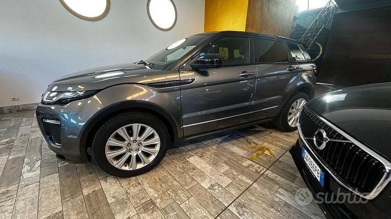 Usata Land Rover Range Rover evoque 150 CV (110 kW) 2016 Grigio SUV