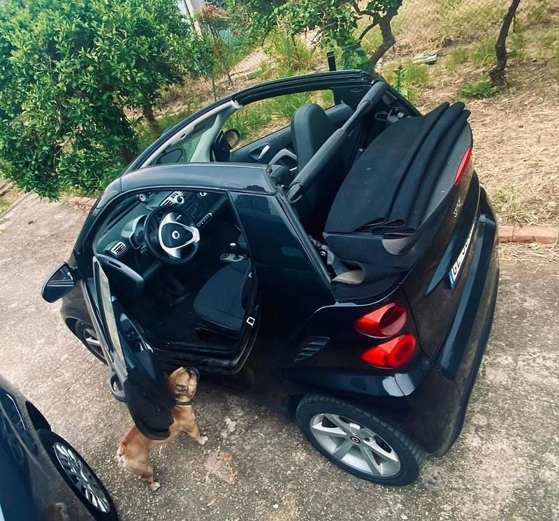 Nero Usata 2010 Smart ForTwo Cabrio Brabus Cabrio | 5500 € (Ottimo prezzo) - Immagine 1/4