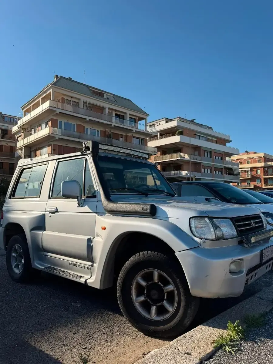 Usata Hyundai Galloper 100 CV (73 kW) 2000 Grigio SUV