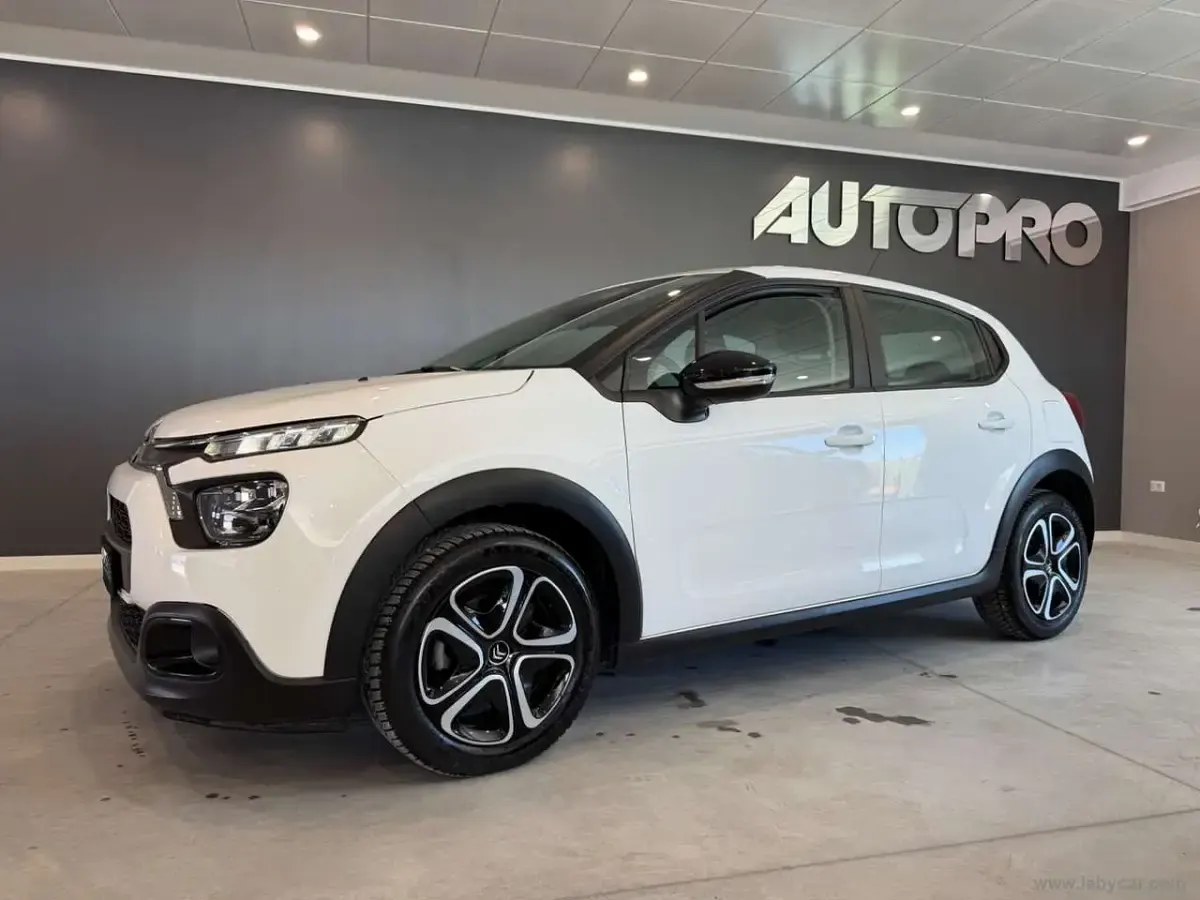 Usata Citroën C3 Feel 102 CV (75 kW) 2022 Bianco Utilitaria
