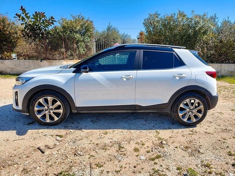 Usata Kia Stonic 120 CV (88 kW) 2020 Bianco SUV