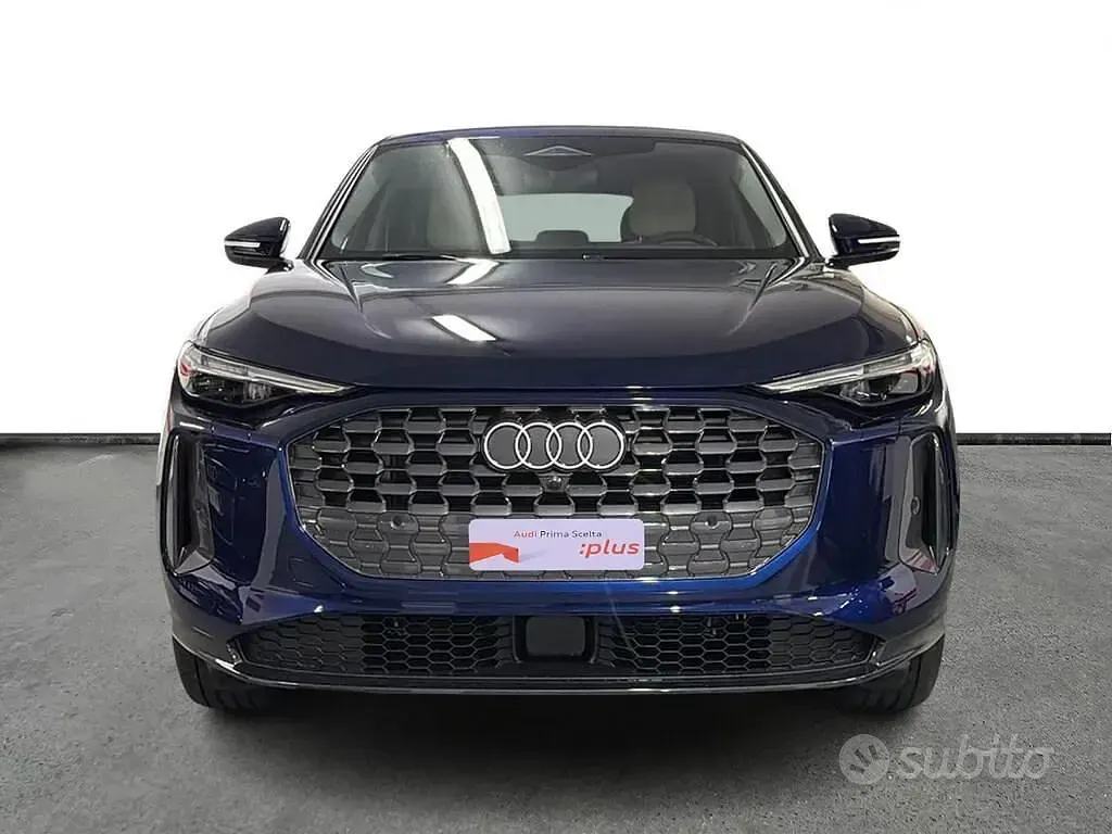 Nuova Audi Q5 Sportback Advanced 204 CV (150 kW) 2026 Bluazzurro SUV