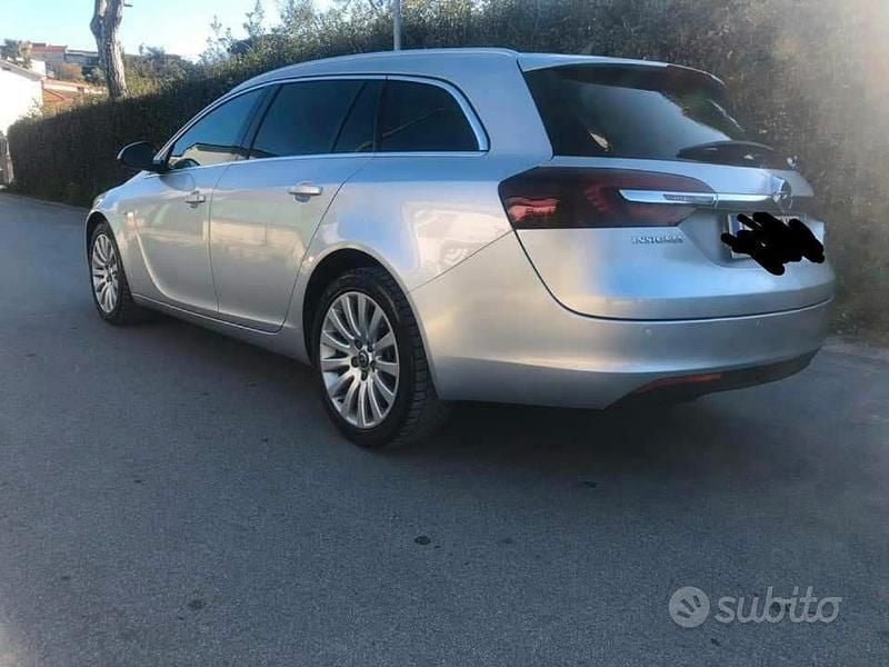 Usata Opel Insignia Sport 194 CV (142 kW) 2014 Grigio Station wagon