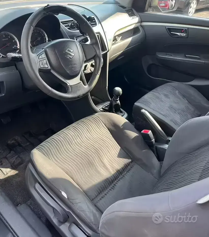Usata Suzuki Swift 94 CV (69 kW) 2013 Nero Utilitaria
