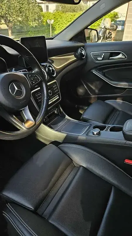 Usata Mercedes GLA200 Edition 136 CV (100 kW) 2019 SUV