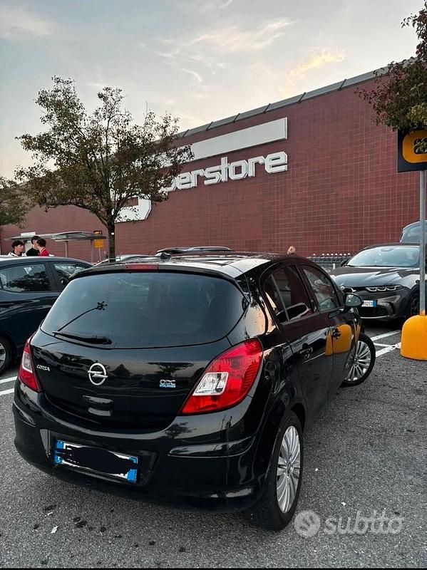 Usata Opel Corsa Eco 85 CV (62 kW) 2013 Nero Berlina