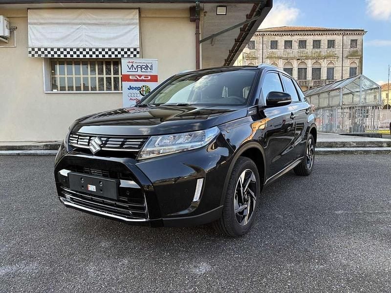 Nuova Suzuki Vitara 110 CV (80 kW) 2026 Nero dubai SUV