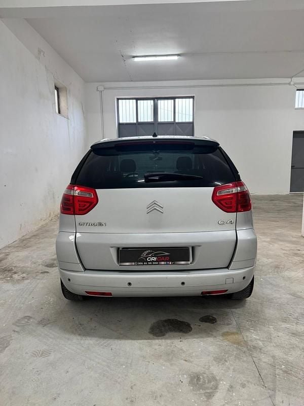 Usata Citroën C4 Picasso Elegance 110 CV (80 kW) 2009 Rosso Monovolume