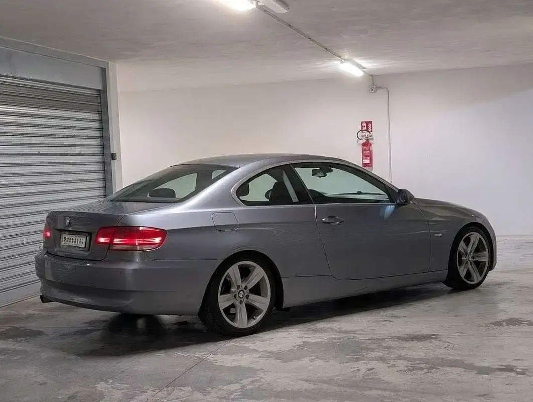 Usata BMW 320 Efficient Dynamics 177 CV (130 kW) 2008 Coupé