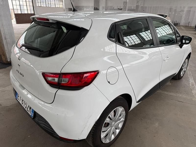 Usata Renault Clio IV 75 CV (55 kW) 2014 Bianco Berlina