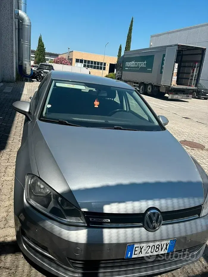 Usata VW Golf VII 110 CV (80 kW) 2014 Grigio Berlina