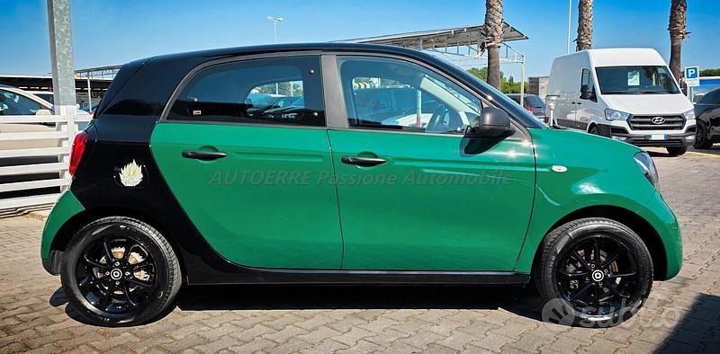 Usata Smart ForFour Passion 71 CV (52 kW) 2017 Verde Utilitaria