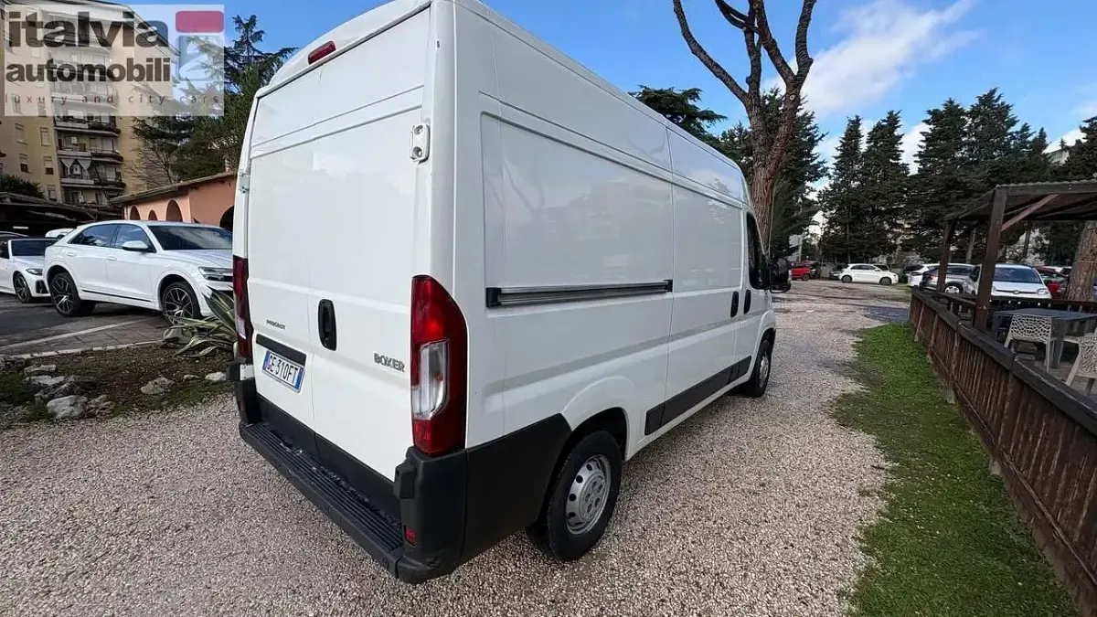 Usata Peugeot Boxer 140 CV (102 kW) 2021 Bianco Furgone