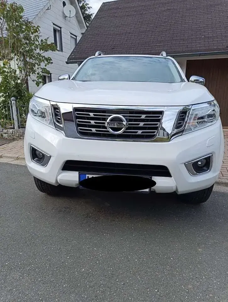 Usata Nissan Navara N-Connecta 190 CV (139 kW) 2016 Bianco Pick-up