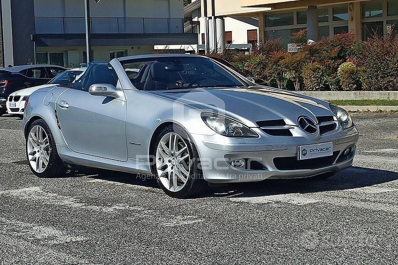 Usata Mercedes SLK200 184 CV (135 kW) 2009 Grigio Cabrio