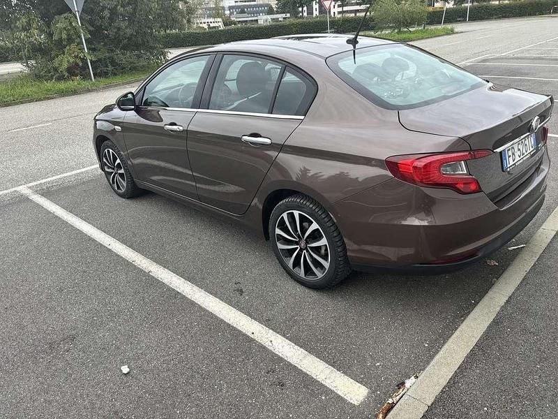 Usata Fiat Tipo Opening Edition 120 CV (88 kW) 2015 Berlina
