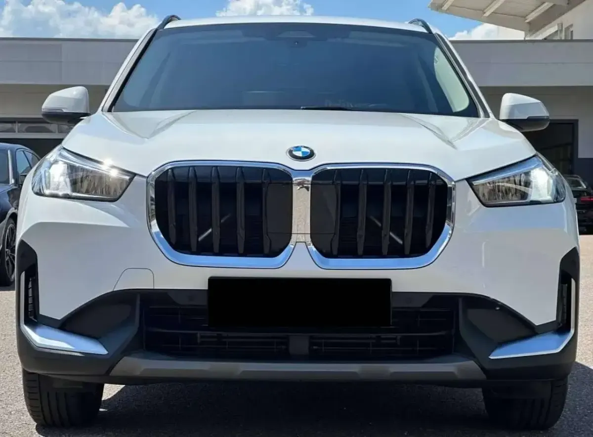 Usata BMW X1 156 CV (114 kW) 2023 Bianco alpino SUV