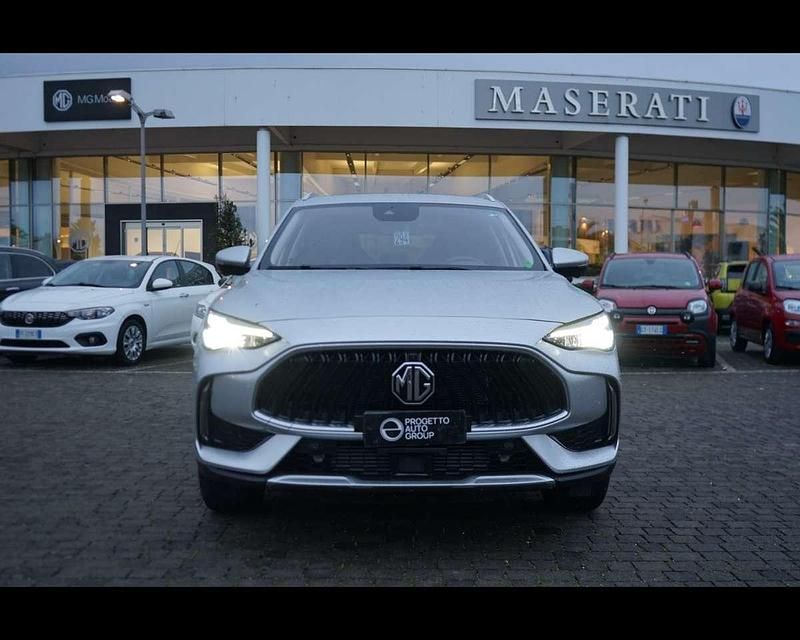 Usata MG HS Luxury 162 CV (119 kW) 2024 Medal silver SUV