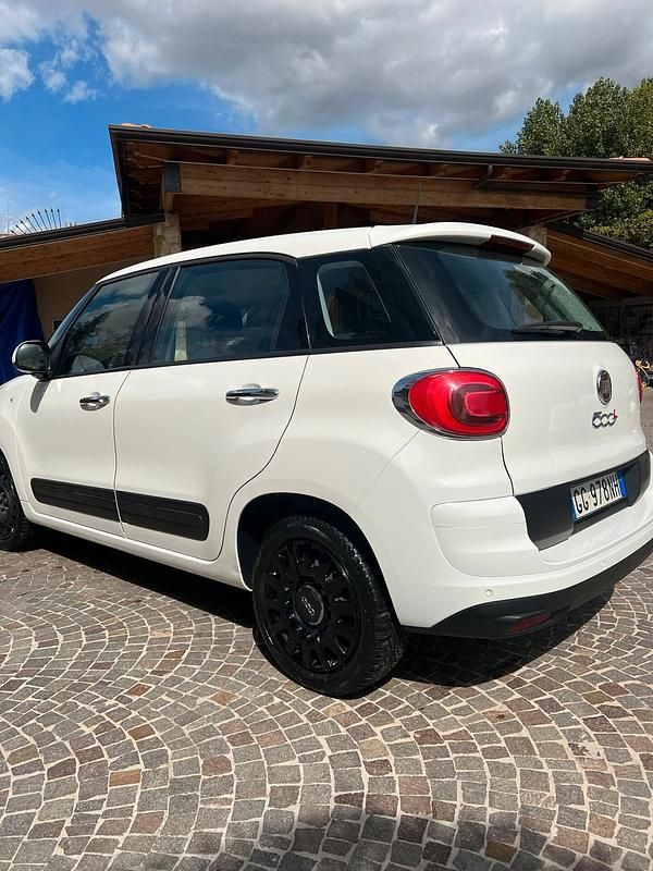 Usata Fiat 500L Mirror 95 CV (69 kW) 2021 Bianco Monovolume