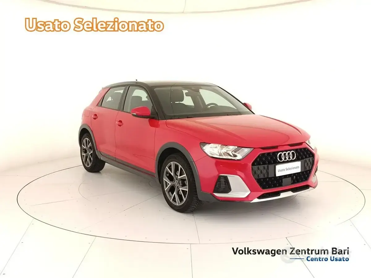 Usata Audi A1 Design 110 CV (80 kW) 2021 Rosso SUV