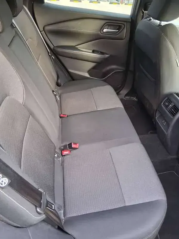 Usata Nissan Qashqai N-Connecta 140 CV (102 kW) 2022 Grigio SUV