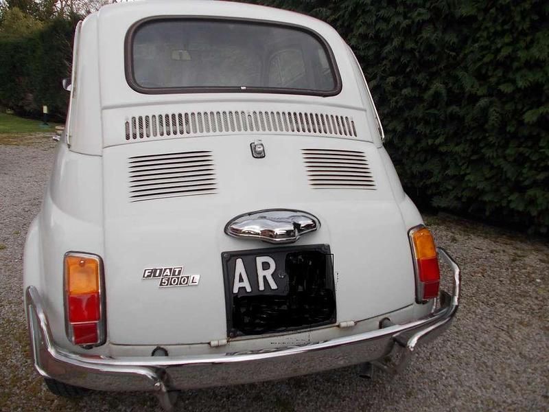 Usata Fiat 500 Lusso 18 CV (13 kW) 1972 Bianco Utilitaria