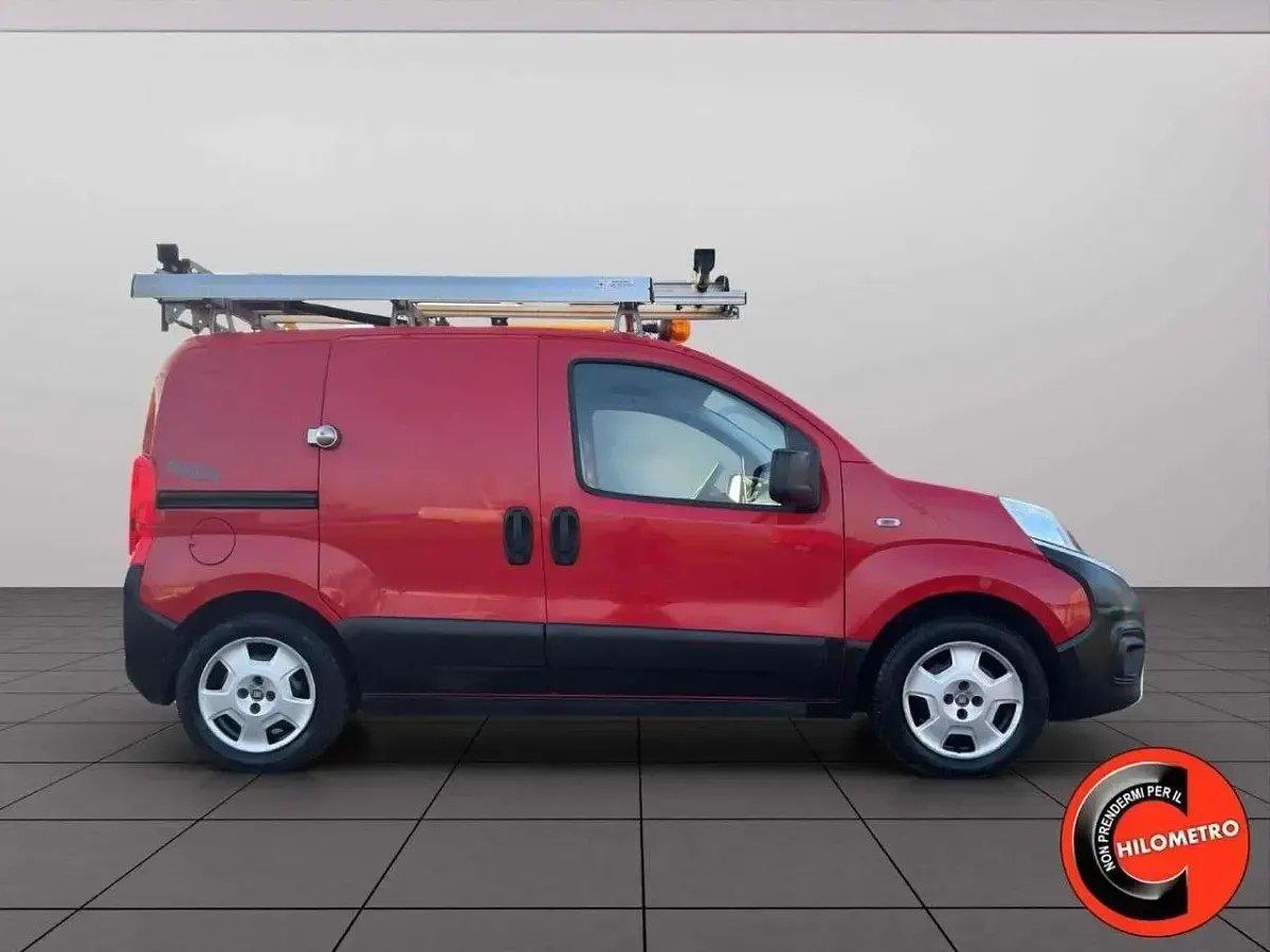 Usata Fiat Fiorino 95 CV (69 kW) 2017 Rosso Monovolume