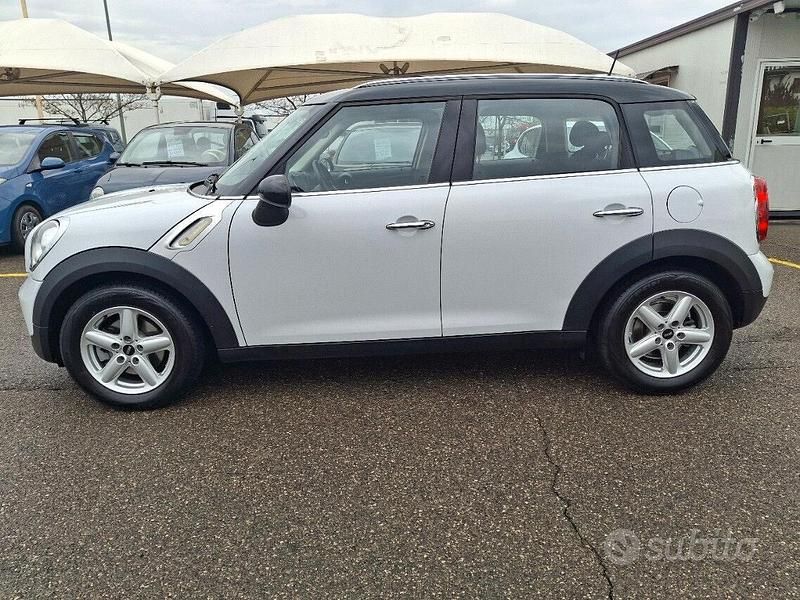 Usata Mini Cooper Countryman 111 CV (81 kW) 2014 Bianco SUV