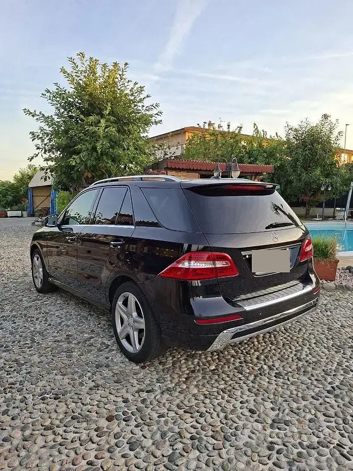 Usata Mercedes ML250 204 CV (150 kW) 2014 Nero SUV