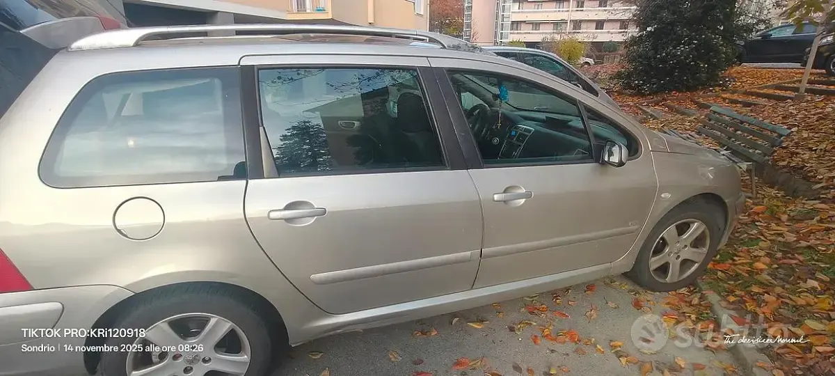 Usata Peugeot 307 107 CV (78 kW) 2004 Grigio Station wagon