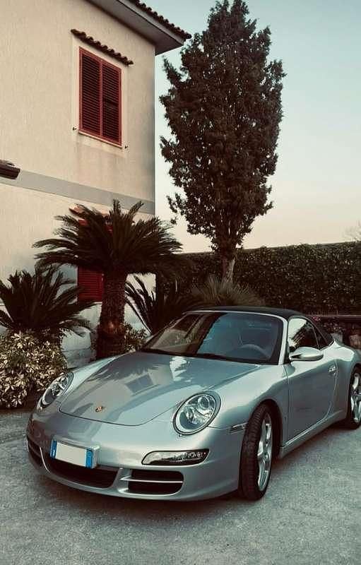 Usata Porsche 911 Carrera S Cabriolet 355 CV (261 kW) 2006 Argento Cabrio