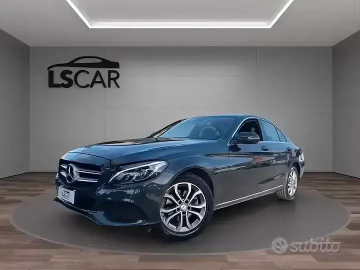 Usata Mercedes C220 170 CV (125 kW) 2015 Grigio Berlina