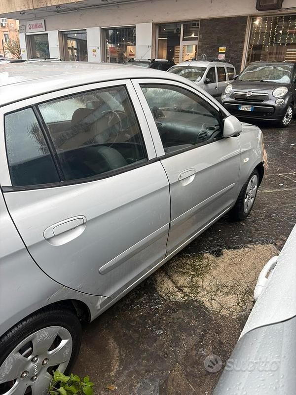 Usata Kia Picanto 2007 Grigio Utilitaria