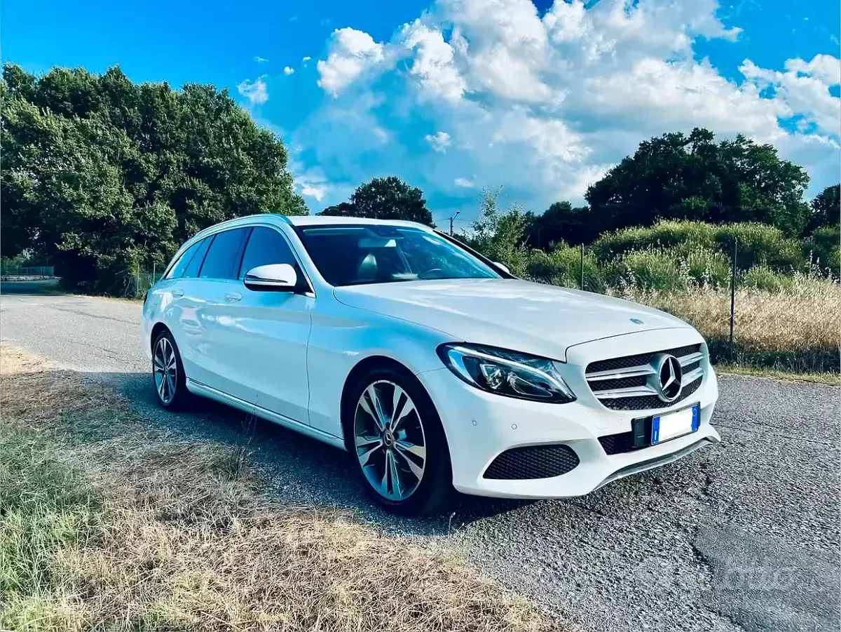 Usata Mercedes C220 Premium 170 CV (125 kW) 2018 Bianco Station wagon