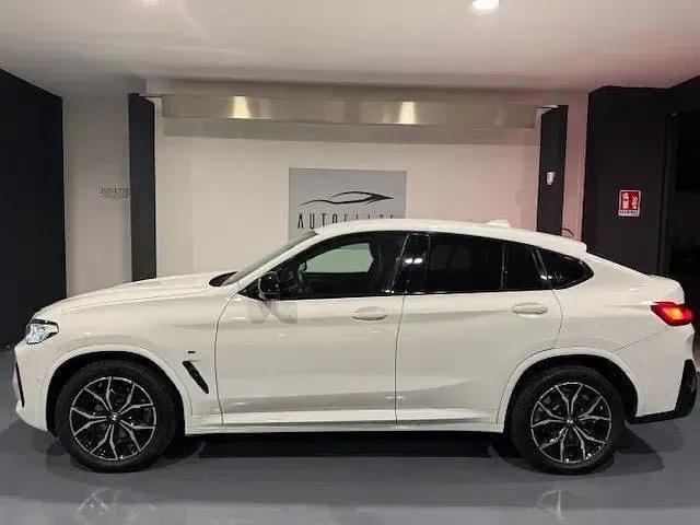 Usata BMW X4 M Sport 190 CV (139 kW) 2021 Bianco SUV